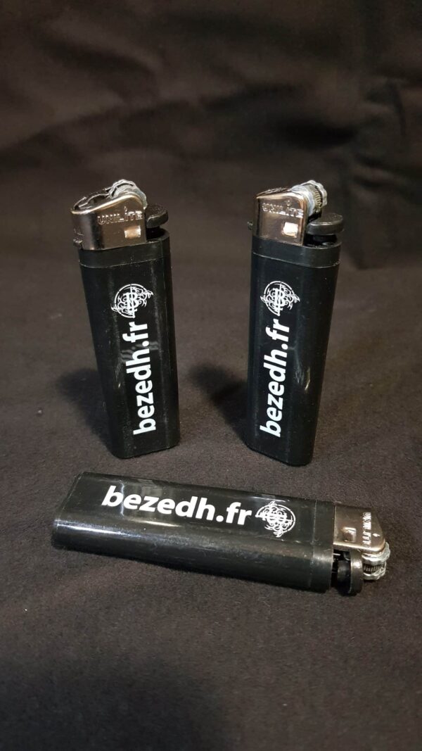 BRIQUET