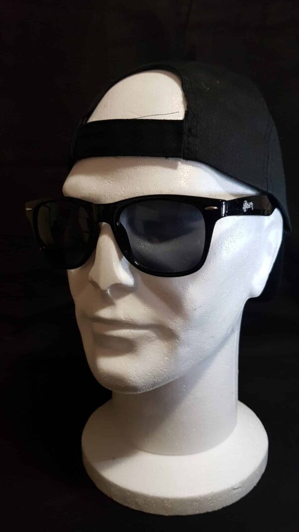 LUNETTES DE SOLEIL